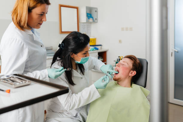 Best Dentist for Tooth Abscess  in Waterloo, WI